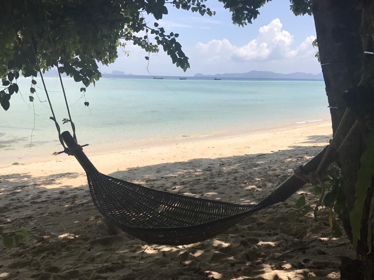 Paradise Beachfront Bungalows Hotel Koh Kradan Buitenkant foto